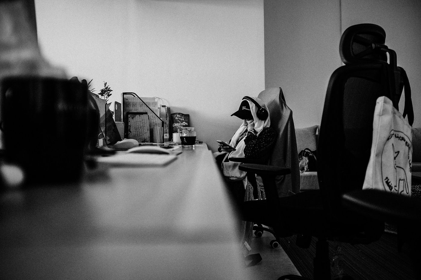Working scene captured in a Saudi office